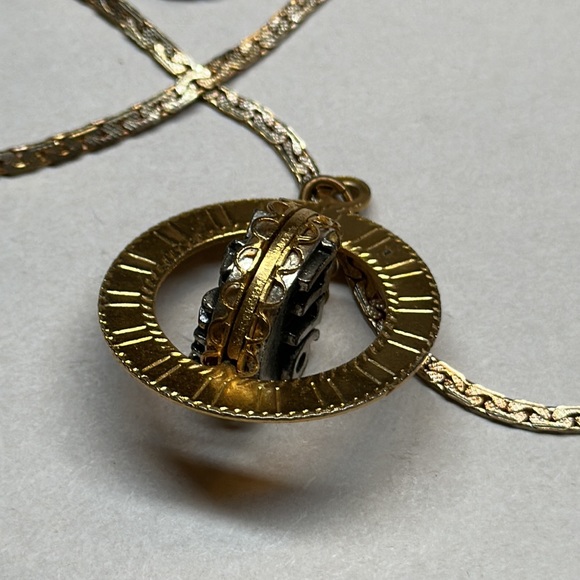 Vintage swivel bicentennial pendant gold tone and pewter - Picture 5 of 8